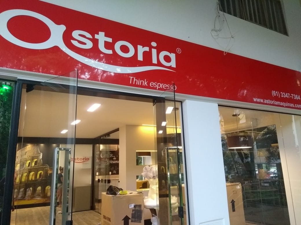 Projeto de comunicação visual da FOCO em Brasília
