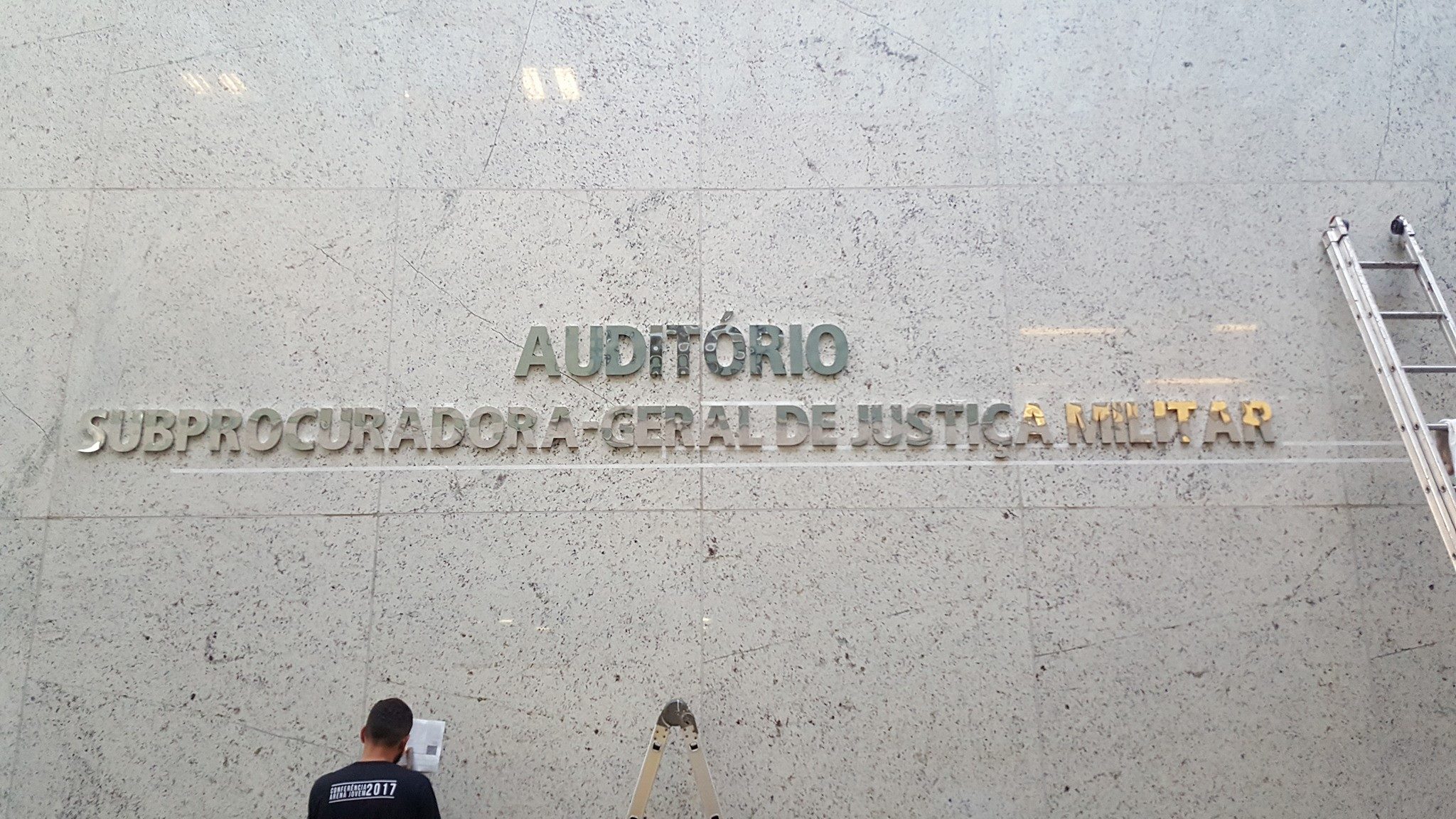 Projeto de comunicação visual da FOCO em Brasília